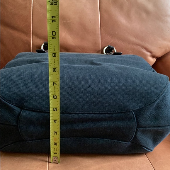 💙🤎Stylish Yves Saint Laurent Navy Canvas and Brown Suede Trim Tote Bag🤎💙 - Picture 13 of 13